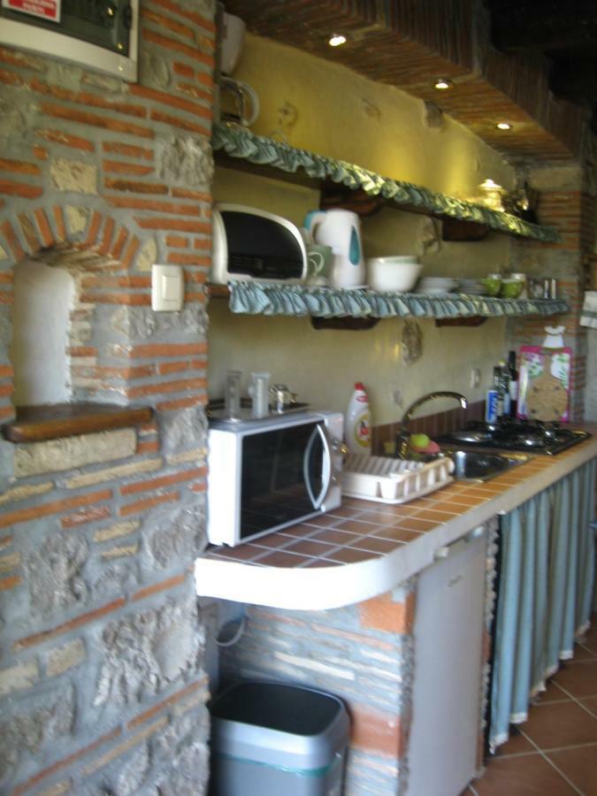 Appartement Antonia & Arian à Roč Extérieur photo